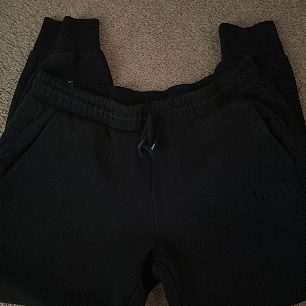 Puma joggers